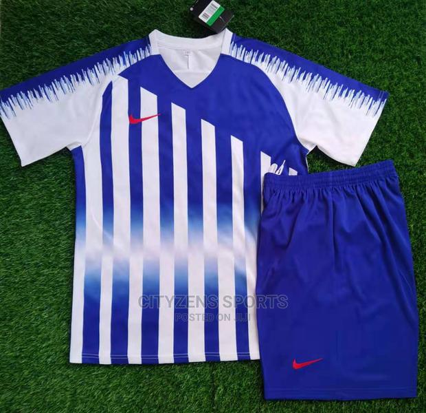 Nike Set of Jerseys · Photo 2