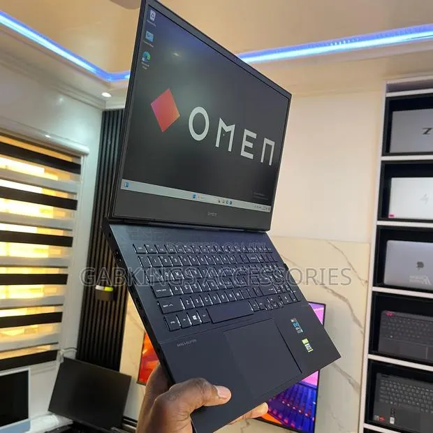 Laptop HP Omen 16 16GB Intel Core I7 SSD 512GB · Photo 1