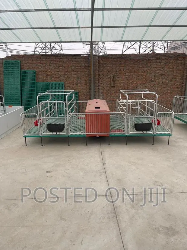 Pig Fallowing Crate With Heater For Piglets · Photo 1