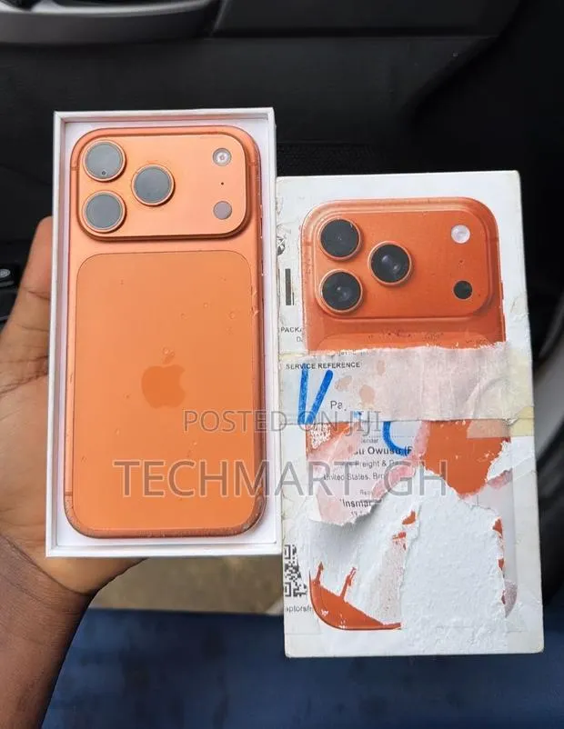 Apple iPhone 17 Pro 256 GB Orange · Photo 1