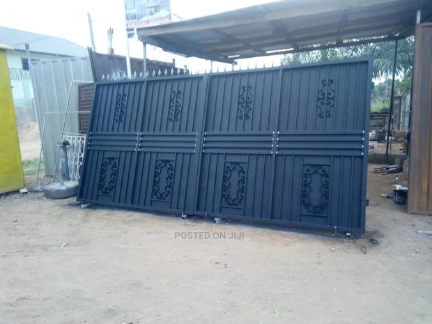 Quality Sliding Gate 15 by 7ft · Photo 2