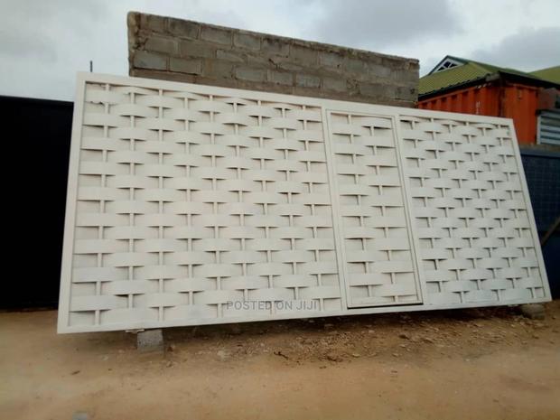 Quality Sliding Gate 15 by 7ft · Photo 1
