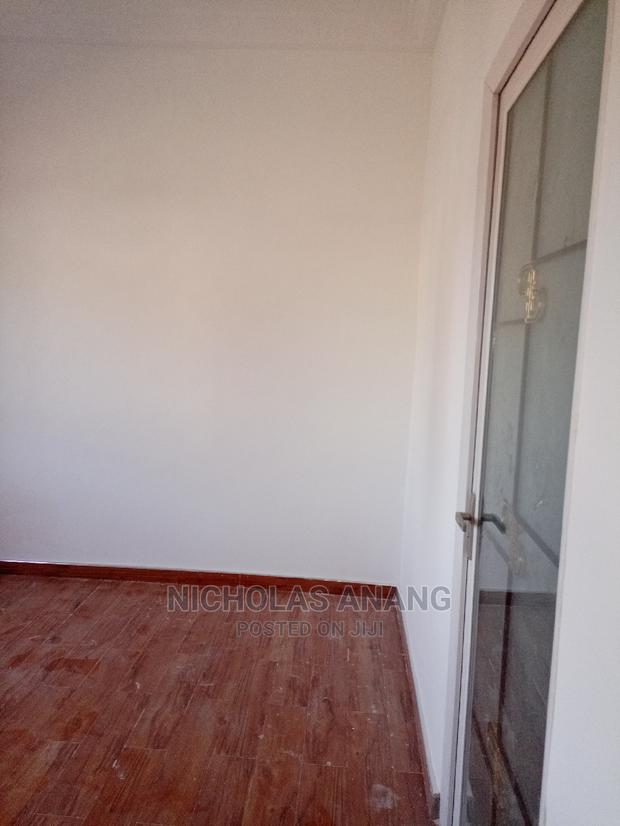 1bdrm House in New Town for rent · Photo 3