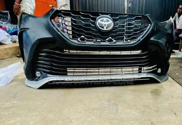 Toyota Highlander 2020-2021-2022-2023 Sports Bumper Complete · Photo 1