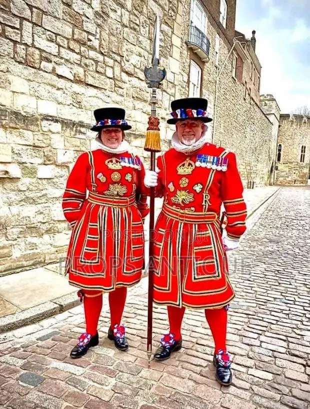 London Yeoman Costume · Photo 4