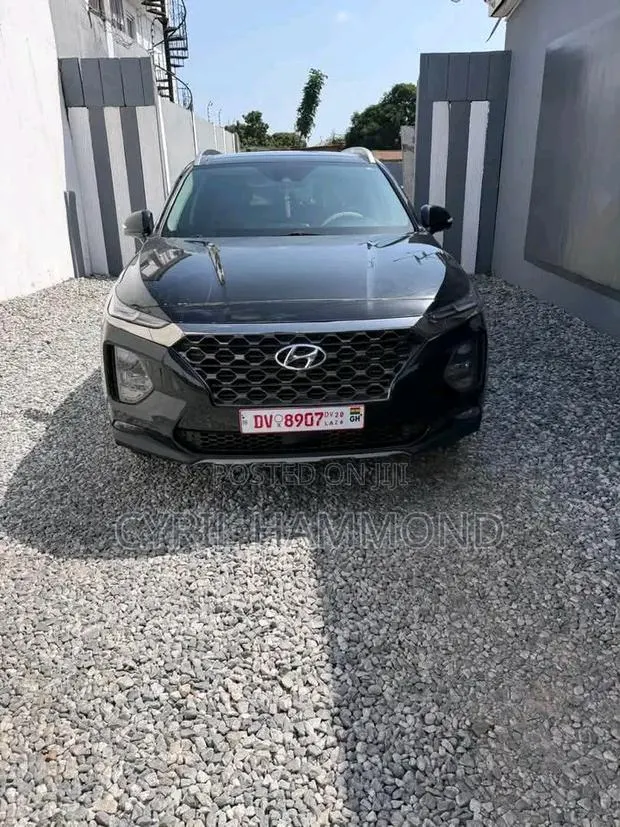 Hyundai Santa Fe 2020 Black · Photo 1