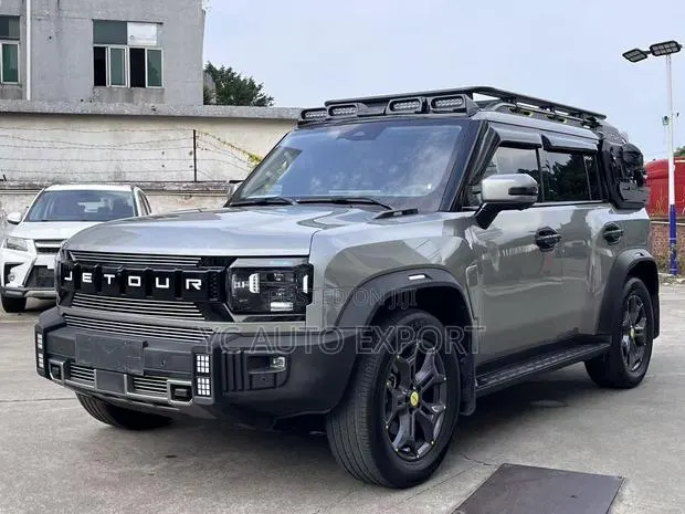 Jetour T2 2.0 Petrol AWD 2024 Gray · Photo 1