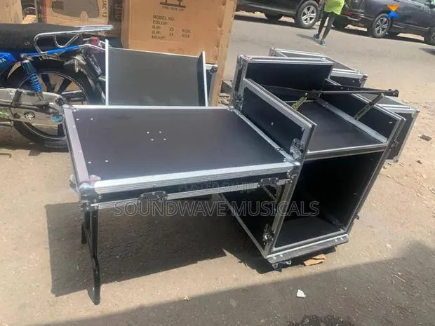Amplifier Rack 16u(Black) · Photo 1