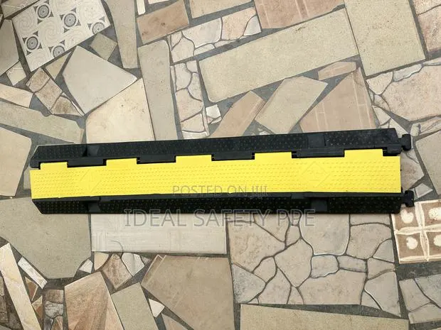 Cable Protector Ramp · Photo 1