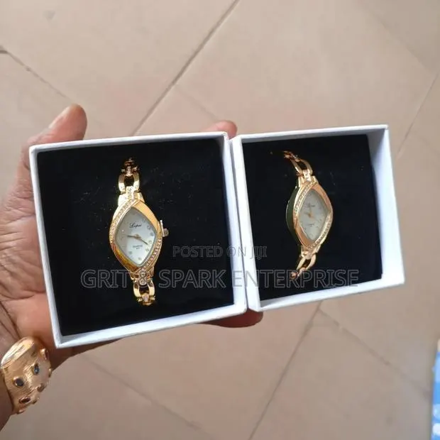 Brand New Women's Rhingtones Lupai Fashion Watch From Usa in Boxes · Photo 1