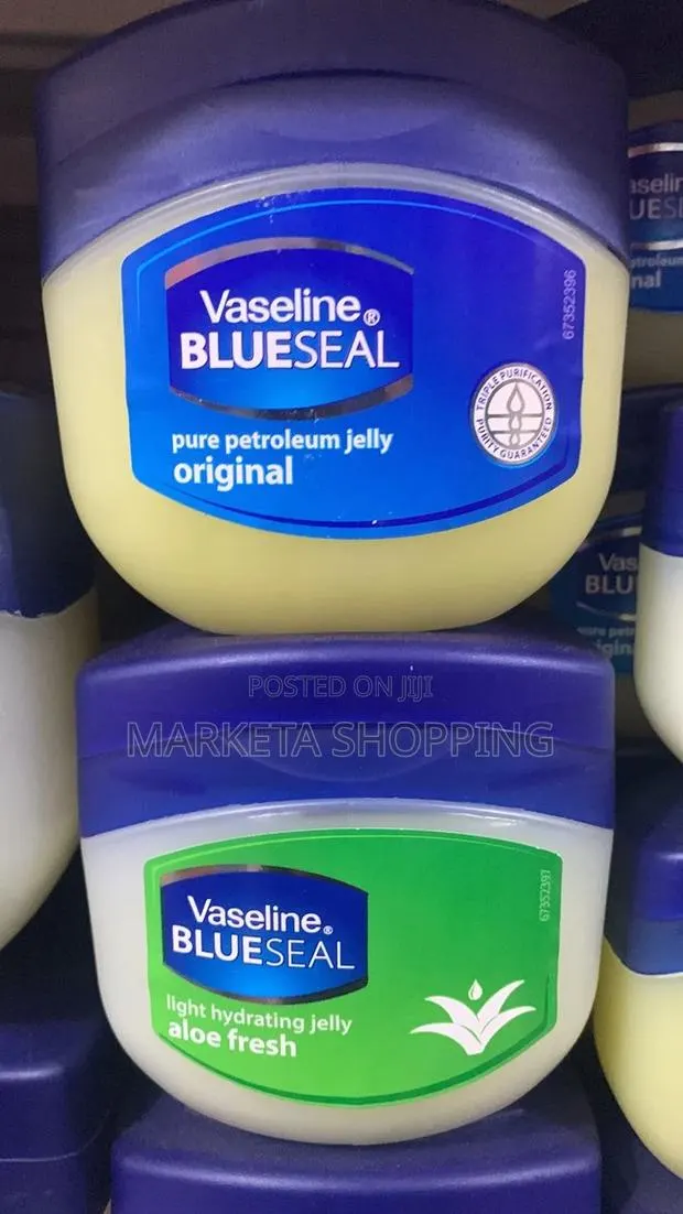 Vaseline Blueseal Pure Original Petroleum Jelly 250ml · Photo 1