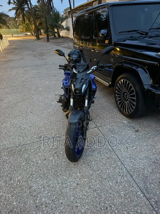Yamaha 2024 Blue · Photo 1