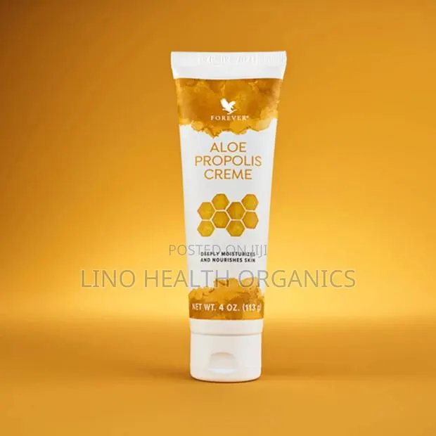 Aloe Propolis Creme | Deeply Moisturizes Nourishes Skin · Photo 1