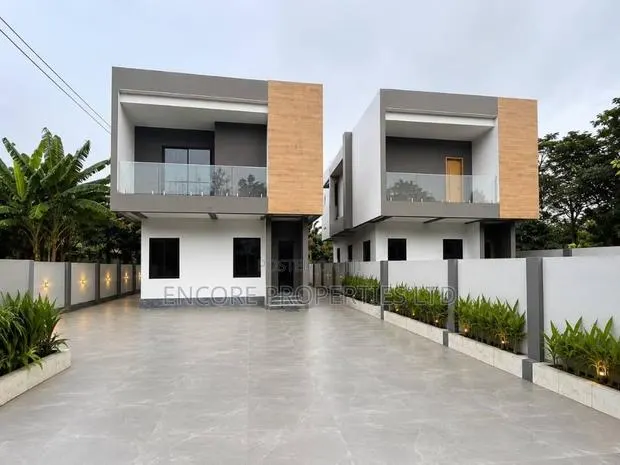 4bdrm House in Oyarifa for sale · Photo 1