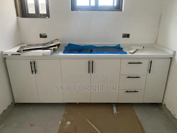 Chers Destin Kitchen Cabinet · Photo 1