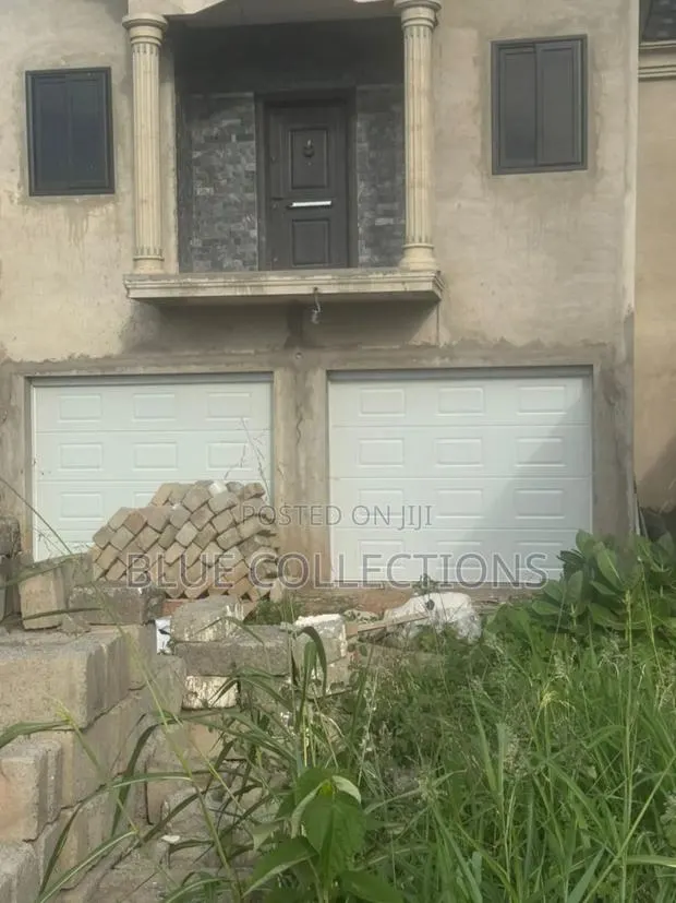 Canadian Automated Garage Door · Photo 1