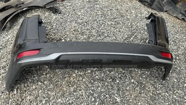 Honda cRV 2019,2020,2021,2022 Back Bumper/ Rear Bumper Available · Photo 1