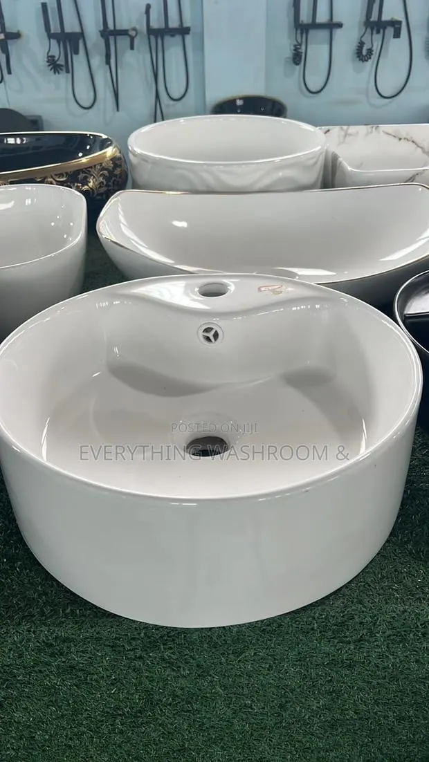 Pedicure Basin-Vanity Bowl · Photo 1