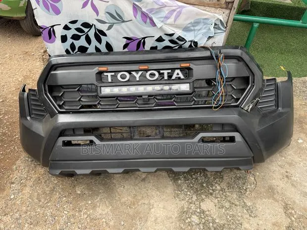 Toyota Tacoma 2023 2024 2025 2026 Front Bumper Complete · Photo 1