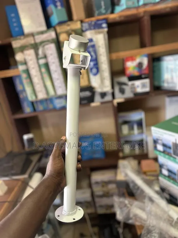 Starlink Mini Mount · Photo 1