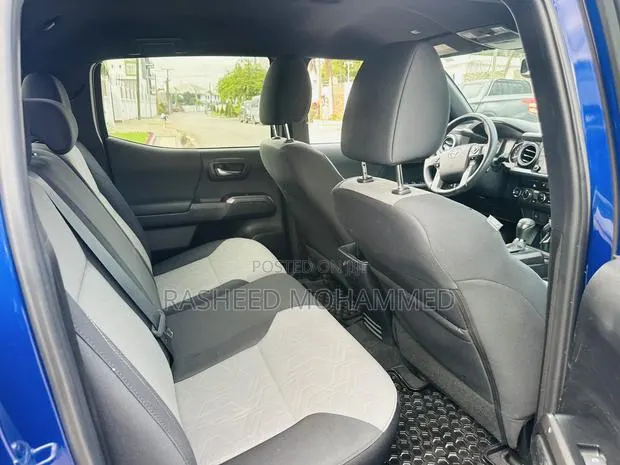 Toyota Tacoma TRD Sport 2021 Blue · Photo 1