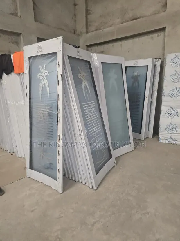 Bathroom Doors · Photo 1