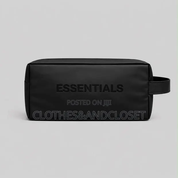 Essentials Fear of God Unisex Toilet Bag · Photo 1