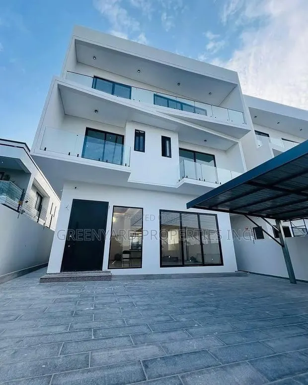 5bdrm House in American House, East Legon for sale · Photo 1