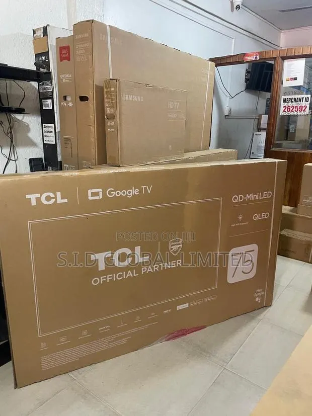 Experience The New Tcl Halo Control System · Photo 1