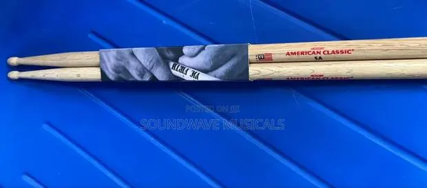 Vicfirth Drums Stick · Photo 1