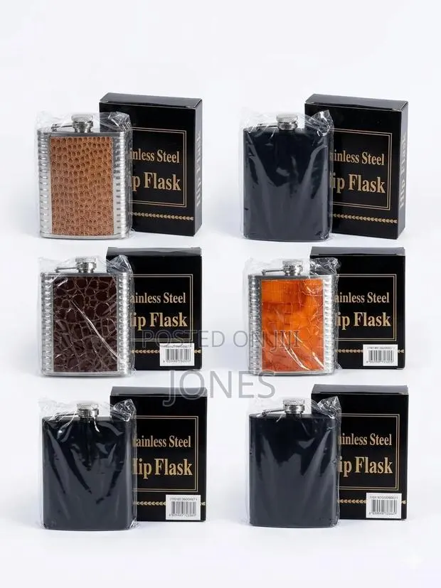 Stainless Steel Hip Flask · Photo 1