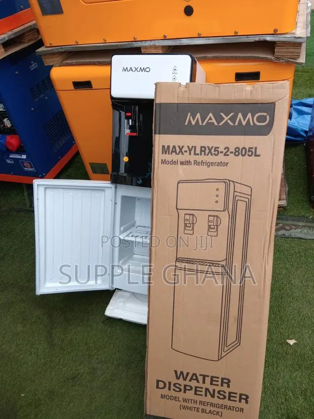 Maxmo Hot & Cold Water Dispenser With Bottom Storage Refrigerator · Photo 1