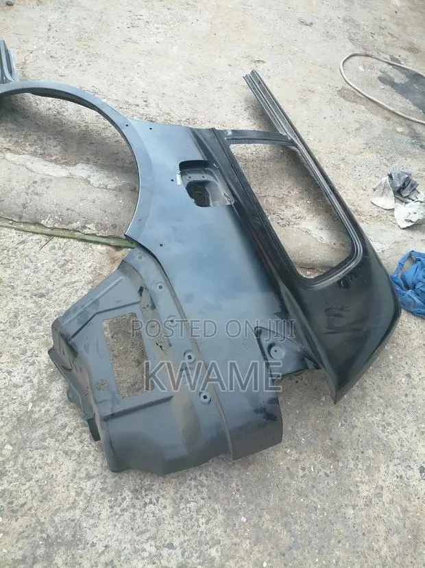Quarter Panel · Photo 1