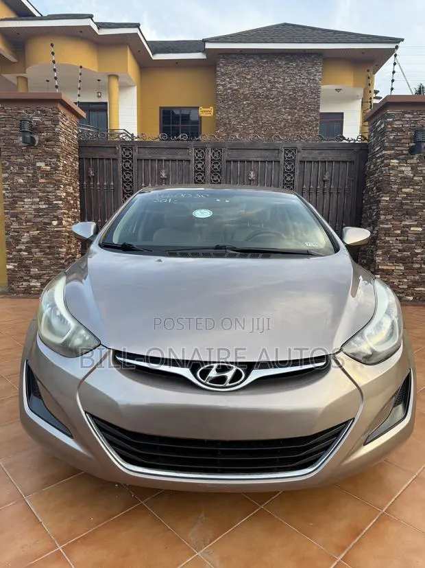 Hyundai Elantra SE 4dr Sedan (1.8L 4cyl 6A) 2014 Gray · Photo 1