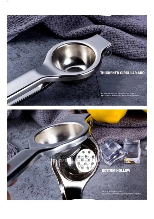 Stainless Steel Lemon Squeezer · Photo 6