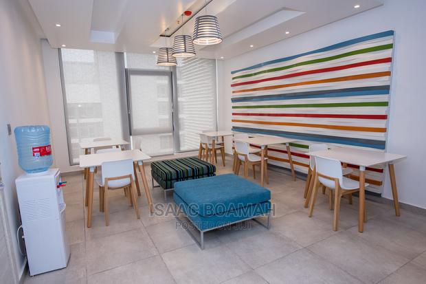 The Octagon, Premium Office And Retail Spaces Available · Photo 4