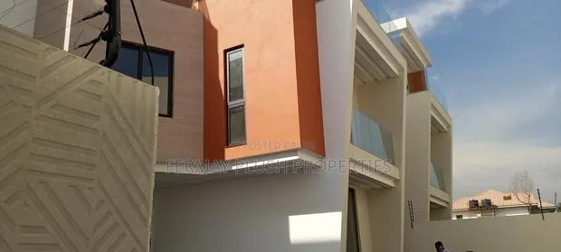 4bdrm House in Dzorwulu, Accra Metropolitan for sale · Photo 1