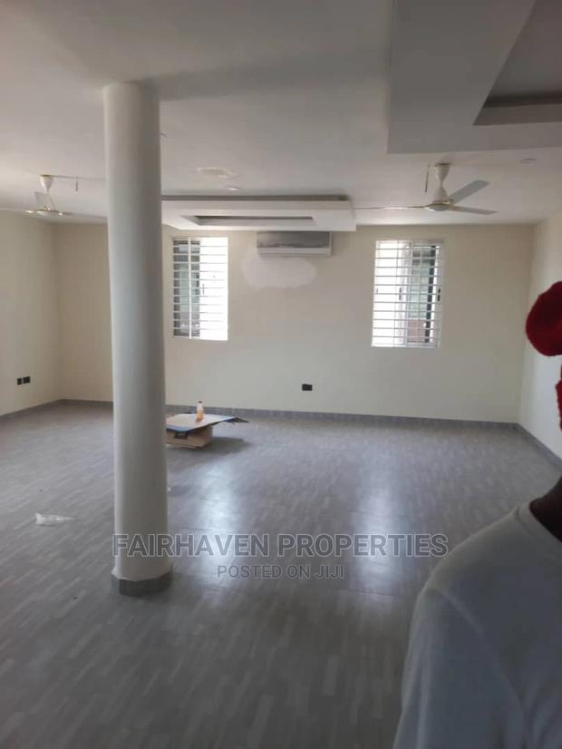 2bdrm Block of Flats in East Airport for rent · Photo 1