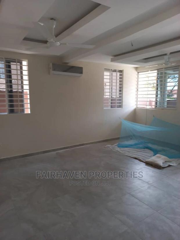 2bdrm Block of Flats in East Airport for rent · Photo 4