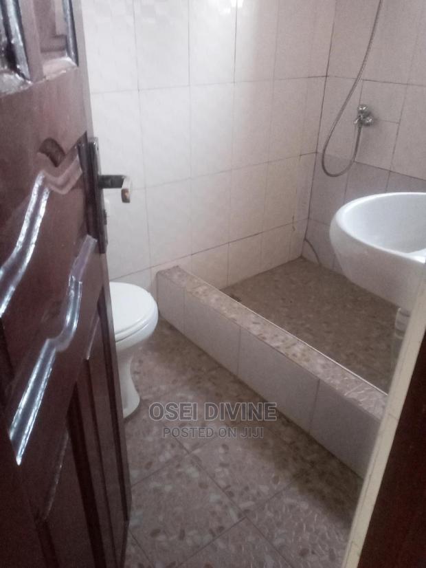 1 Bedroom Flat for Rent in Control, Dansoman · Photo 4