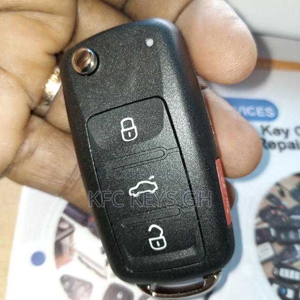 VW Jetta Remote Key. · Photo 2