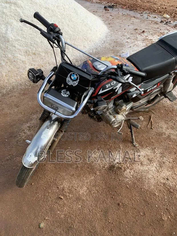 Royal RY125 2025 Black · Photo 1