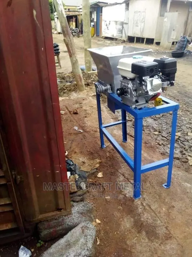 Fufu Pounding Machine /Grinding Machine · Photo 1