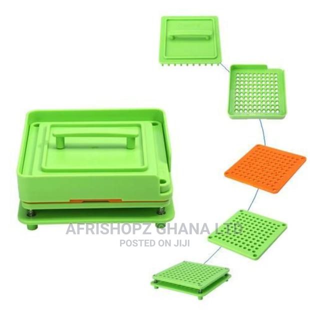 100 Holes Capsule Filler · Photo 1