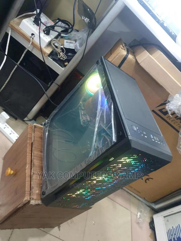 New Desktop Computer Asus TUF Gaming FX10CP 16GB Intel Core I7 HDD 1T · Photo 3