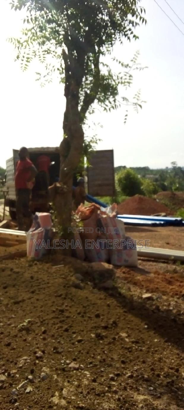 Mechanised Borehole With Submersible Pump Quality Blue Pipe · Photo 6