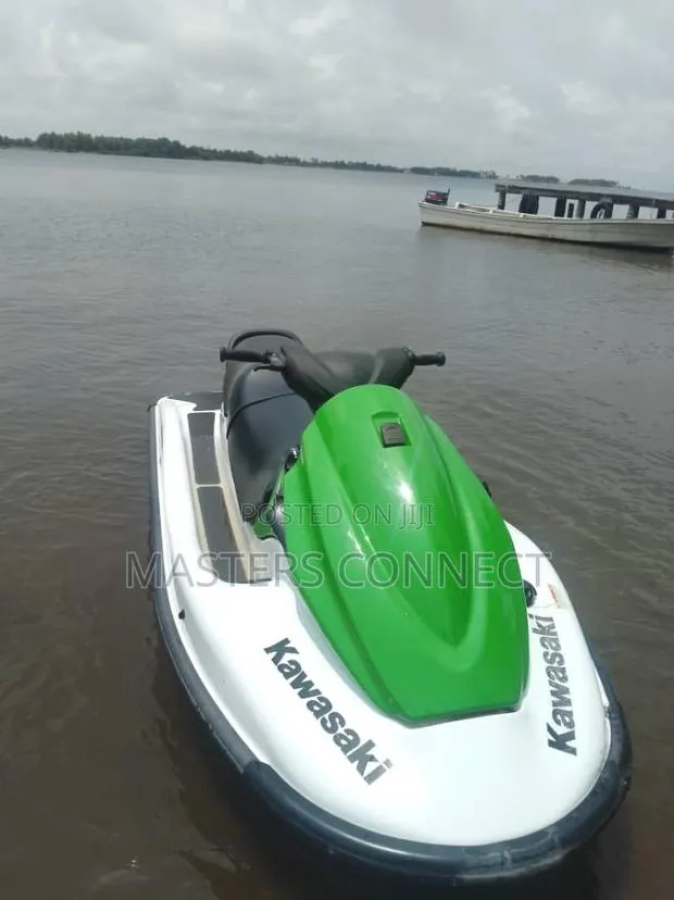 Kawasaki Jet Ski Stx15f · Photo 1