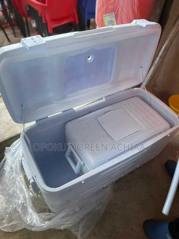 3 Set Eskimo Ice Chest · Photo 1