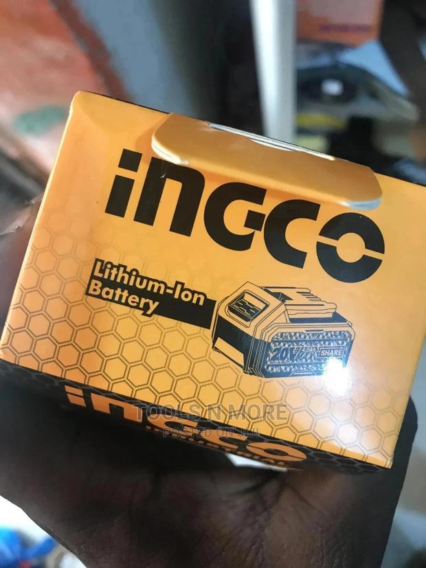 INGCO 20volts Lithium Ion Battery (4.0ah) · Photo 3