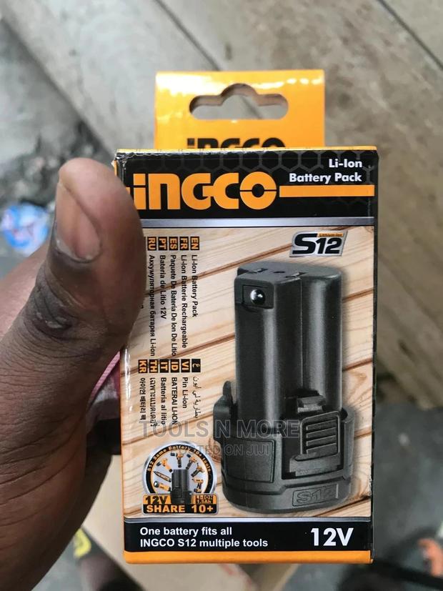12volts Lithium Ion Cordless Battery · Photo 3
